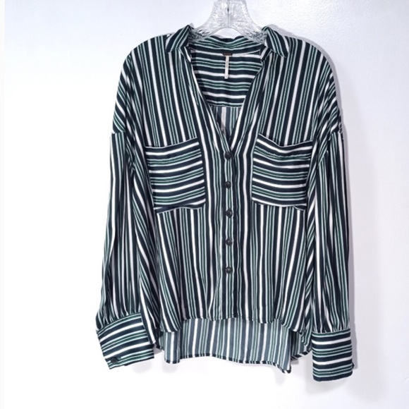 NWOT Free People Mad About You Button Down Shirt Size Small - Picture 7 of 9